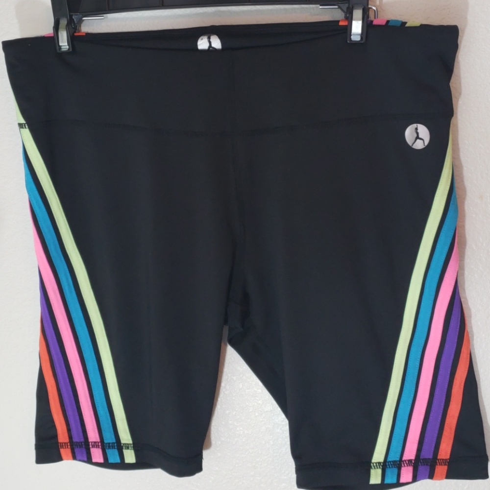 Yoshion Black & Rainbow Biker Shorts XL